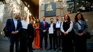 Oposición inicia coordinaciones ante megarreforma: acuden a Contraloría y llaman al PDG a retroceder acuerdo con el Gobierno