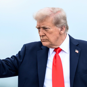 Trump anuncia inminente acuerdo con Irán: promete reabrir el estratégico estrecho de Ormuz