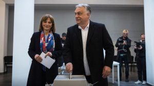 Hungría da un giro histórico: Viktor Orbán cae tras 16 años y la oposición logra mayoría aplastante