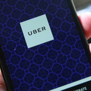 Los cambios a la ley Uber que anunció el ministro De Grange: alertó impacto en tarifas y desempleo