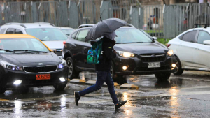 En que sectores de la RM caerá lluvia este viernes: el pronóstico para el fin de semana