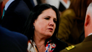 La compleja semana que le espera a Steinert: Cerna hablará en el Congreso y oposición amenaza con interpelación