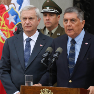 Alvarado rechaza tesis de 