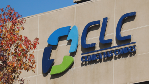 Las razones de CMF para suspender transacción de acciones de Clínica Las Condes en la Bolsa