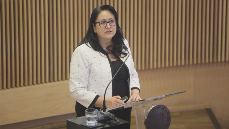 Contraloría sale a aclarar millonarios viáticos y licencias médicas: 