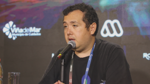 Apenas estuvo un mes: Daniel Merino deja la Dirección de Programación de La Moneda