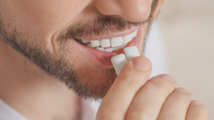 Chilenos crean chicle que mejora la concentración