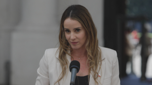 Dipres reconoce error y Mara Sedini defiende oficio de Hacienda: 