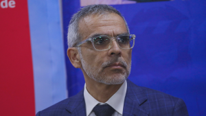 Chile Vamos toma distancias de críticas de Republicanos a Carabineros por clases de Luis Cordero