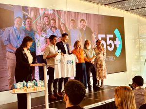 Siete instituciones se adjudicaron el Fondo 55+ de Entel para el desarrollo de habilidades digitales en personas mayores