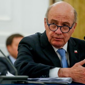 Gobierno sale a contener crisis por PGU y descarta recorte, pero admite revisión de beneficiarios