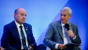 Quiroz, el “todopoderoso” de La Moneda, pondrá a prueba su estilo en la gran reforma de Kast