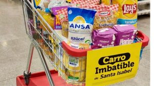 Precios congelados y devolución si encuentra más barato: la nueva batalla de los supermercados