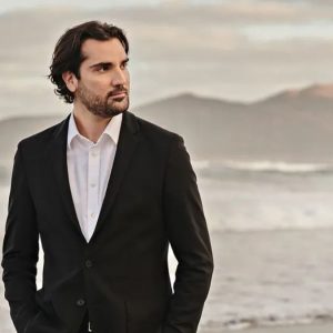 VIDEO - Quién es Jonathan Tetelman, el tenor elegido como el mejor del mundo que busca reconectar con sus raíces chilenas