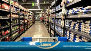 Supermercados congelarán precios de productos claves: el salvavidas frente a la inflación