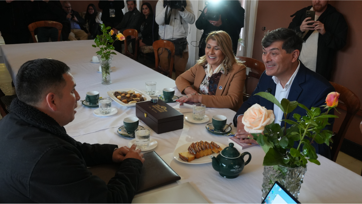Cómo se fraguó el llamativo encuentro entre los Parisi y el alcalde Toledo
