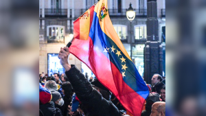 Por qué España ya no otorgará residencia temporal por razones humanitarias a los venezolanos