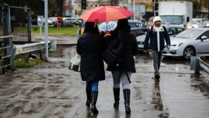 ¿Vuelve la lluvia a Santiago? el día clave en que se podrían registrar precipitaciones en la Región Metropolitana