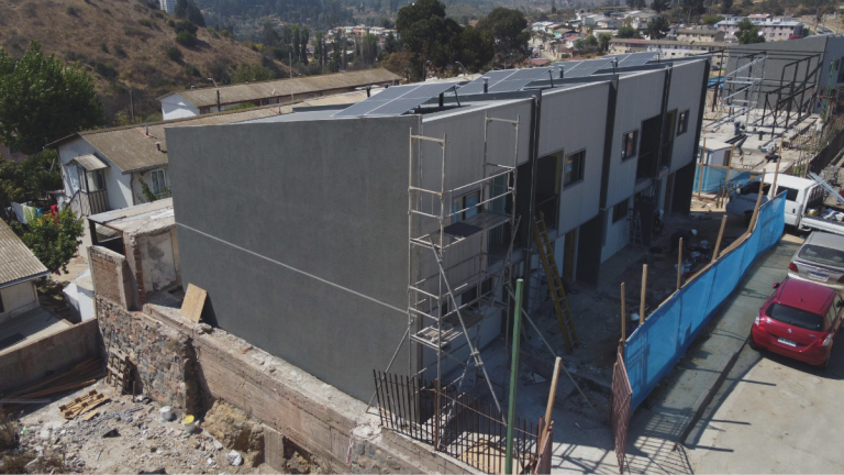 Constructora llevará a ministro Poduje a tribunales por demolición de casas en El Olivar