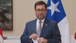 Canciller Pérez Mackenna adelanta conversaciones con Venezuela para retomar relaciones: 