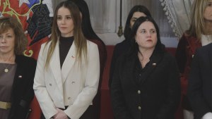 Cadem destaca golpe de timón: 87% apoya cambio de gabinete y sube aprobación de Kast