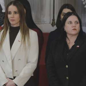 Cadem destaca golpe de timón: 87% apoya cambio de gabinete y sube aprobación de Kast