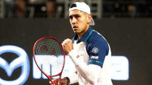 Quién será el próximo rival de Alejandro Tabilo tras su gran debut en Roland Garros