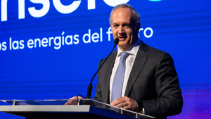 Arturo Le Blanc, gerente general de Transelec: “Sin transmisión suficiente, la energía limpia y más económica no llega donde se necesita” 