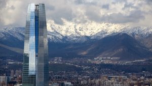 Santiago caminable: ocho rutas imperdibles en la ciudad que se coronó como la mejor para recorrer a pie en Latinoamérica