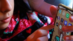Gobierno implementaría verificación de edad en redes sociales mediante ClaveÚnica