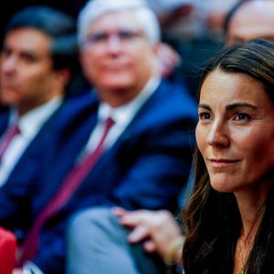 Ministra Arzola defiende cobro forzoso a deudores del CAE: 