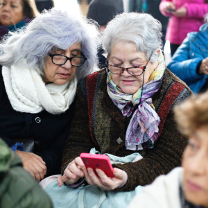 De la PGU al subsidio de arriendo: los beneficios a los que pueden optar hoy los adultos mayores en Chile