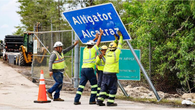 El motivo tras el cierre de Alligator Alcatraz, la icónica cárcel de Donald Trump para inmigrantes