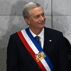 Kast alcanza su mejor nivel de aprobación en seis semanas tras una Cuenta Pública que la mitad del país evaluó positivamente