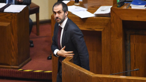 El frente contra Grau se amplía: libelo suma firmas de todo el oficialismo y deja al exministro al borde de los 78 votos