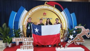 Entre más de 220 mil participantes: los chilenos que ganaron el tercer lugar en el mundial de Tecnologías de la Información en China
