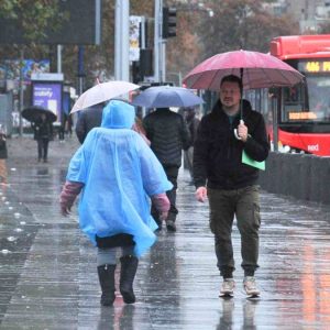 Los sectores de la Región Metropolitana a los que regresará la lluvia este viernes