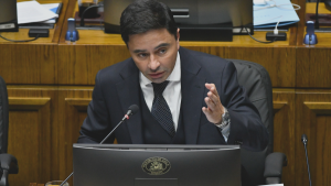 Tras fracaso de Steinert: Carter se mostró 