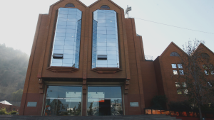 Trabajadores de Secuoya Chile anuncian huelga: los efectos que tendrá en Canal 13