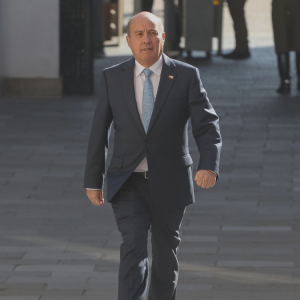 Jorge Quiroz respalda embargos a deudores del CAE: 