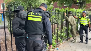 VIDEO - Mundial 2026: decenas de detenidos dejó enfrentamiento entre hinchas de Marruecos y la policía de Países Bajos