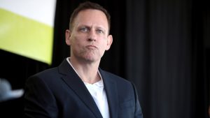Peter Thiel, el magnate libertario detrás de Palantir que se reunió con Kast en La Moneda