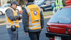 Cuáles son todas las patentes que tienen restricción vehicular este viernes 5 de junio