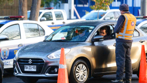 Restricción vehicular en la RM: las patentes que no pueden circular este jueves 4 de junio