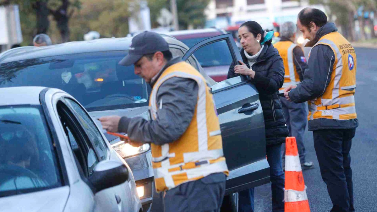 Restricción vehicular: qué patentes no pueden circ