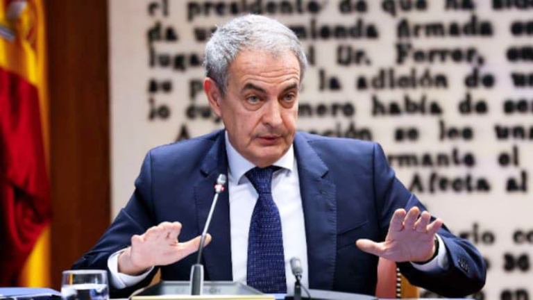 Las penas de cárcel que arriesgan las hijas de Rodríguez Zapatero tras ser imputadas en el caso Plus Ultra