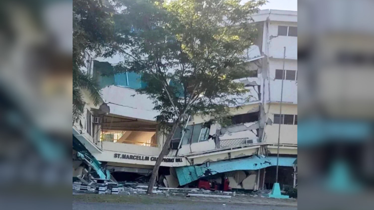 VIDEOS - Continúan las réplicas en Filipinas tras el terremoto de 7,8 que dejó más de 32 muertos y sobre 100 heridos