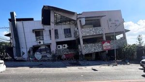 Terremoto en Filipinas: muertos aumentan a 41 y las réplicas obligan a atender a las víctimas a la intemperie