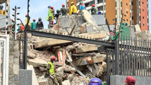Terremotos en Venezuela: muertos aumentan a 589 y bomberos chilenos especialistas en rescate ya trabajan en terreno