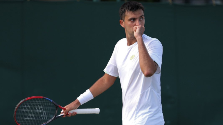 Tomás Barrios gana un partidazo en Wimbledon y queda a un paso del cuadro principal